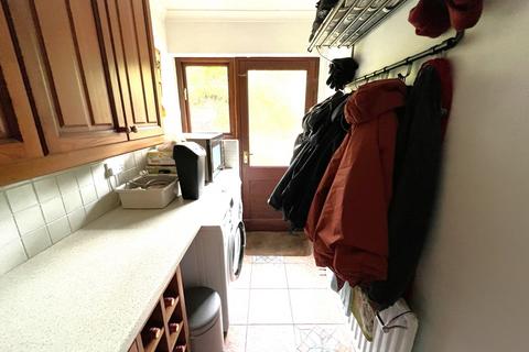 undefined, Llandeilo SA19