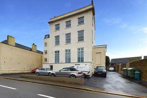 2 bedroom apartment for sale, St Saviour