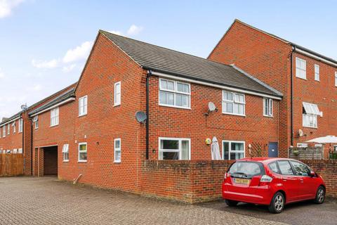 2 bedroom flat for sale, Bure Park,  Bicester,  OX26,  OX26