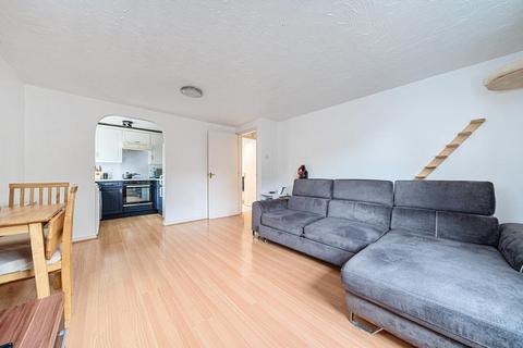 2 bedroom flat for sale, Bure Park,  Bicester,  OX26,  OX26