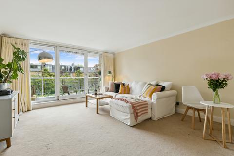 2 bedroom flat for sale, Bishops Wharf House, 51 Parkgate Road, London