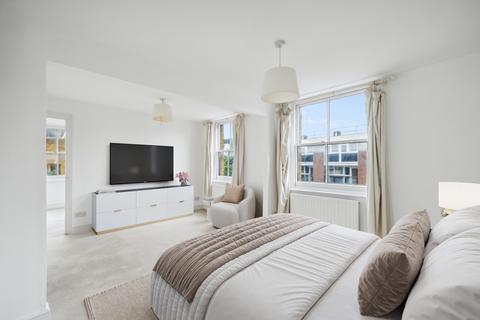 2 bedroom flat for sale, Ransomes Dock, 35-37 Parkgate Road, London