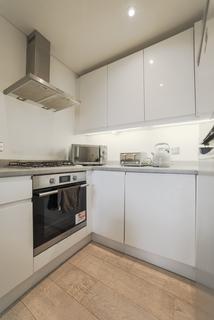 1 bedroom apartment to rent, Trebovir Road, London SW5