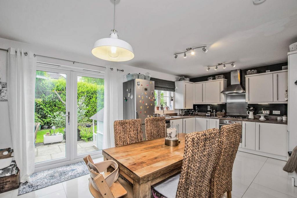 Kitchen diner
