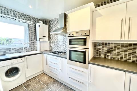 2 bedroom apartment for sale, Lynden Gate, Low Fell, NE9