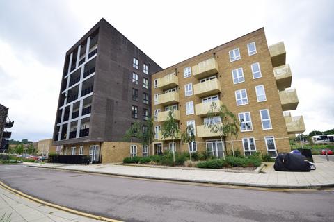 2 bedroom apartment to rent, Corys Road Rochester ME1