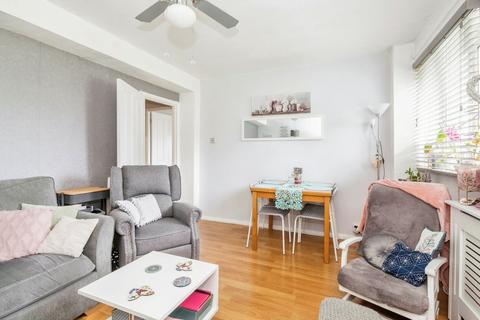 1 bedroom flat for sale, Winchfield Road, London SE26