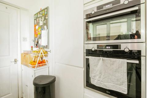 12 Winchfield Road, London, SE26 5TG