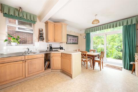 21 Bradgate Road, Bedford, MK40 3DE