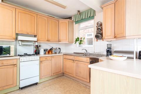 21 Bradgate Road, Bedford, MK40 3DE