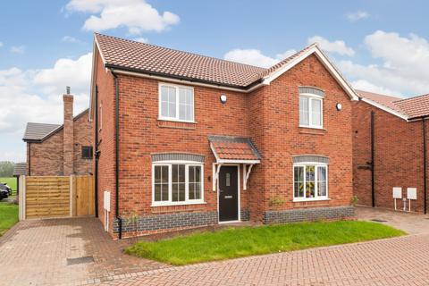 2 bedroom semi-detached house for sale, Clyburn Close, Tetney, Grimsby, South Humberside, DN36