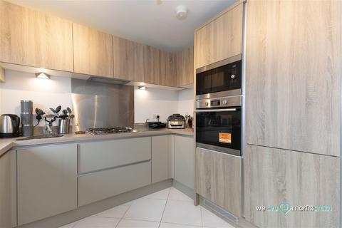 2 bedroom apartment for sale, Cherry Wood Way, Waverley, S60 8BX