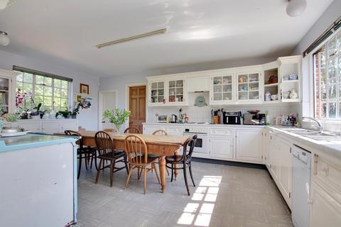 4 bedroom farm house for sale, Mead End Road, Sway, Lymington, SO41