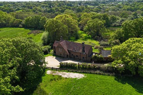 4 bedroom farm house for sale, Mead End Road, Sway, Lymington, SO41