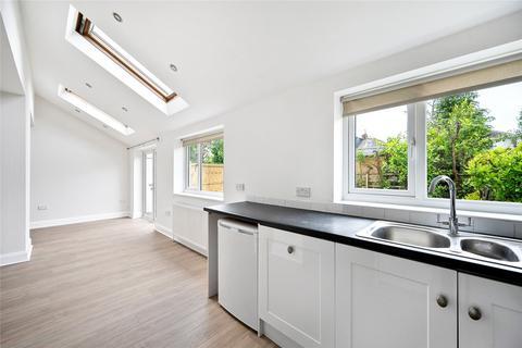 10 Ash Road, Harrogate, HG2 8EG