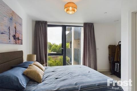 2 bedroom apartment for sale, Mill Mead, Staines-upon-Thames, Surrey, TW18