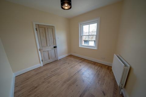 3 bedroom apartment to rent, Lyndhurst