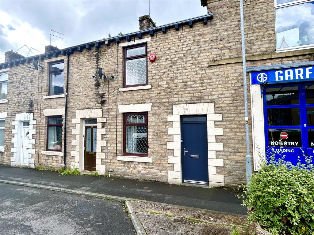 CoOperative Street, Springhead... 2 bed terraced house for sale £170,000