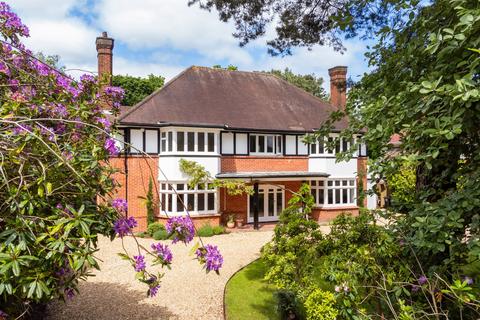 24 Elgin Road, Bournemouth, BH4 9NL