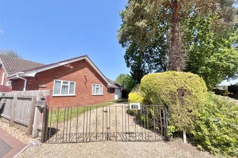 3 bedroom bungalow for sale, Rowan Drive, Verwood, Dorset, BH31