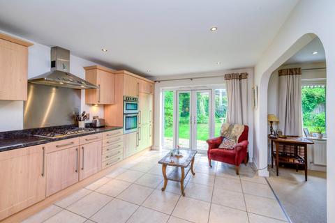 3 bedroom detached house for sale, George Close, Reading RG4