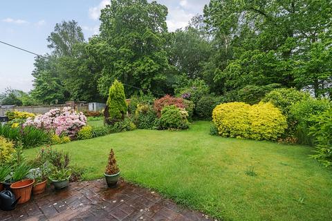 58 Admers Crescent, Liphook, GU30 7HP