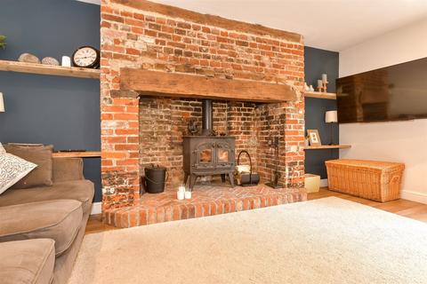 122 High Street, Halling, Rochester, ME2 1BZ