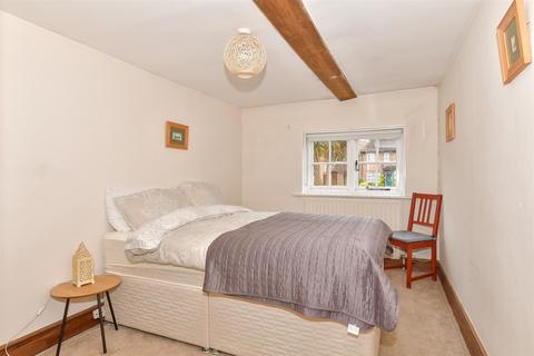 122 High Street, Halling, Rochester, ME2 1BZ
