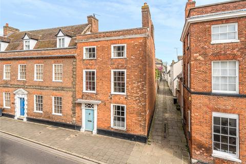 3 bedroom townhouse for sale, Churchgate Street, Bury St Edmunds, Suffolk, IP33