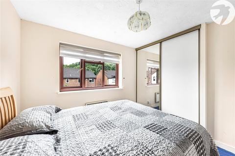 44 Perkins Close, Greenhithe, DA9 9QF