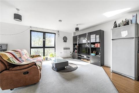 2 bedroom apartment for sale, Brisbane Road, London