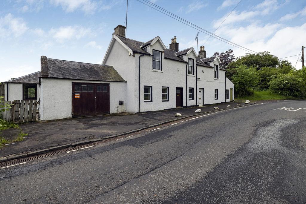 Lanark Road, Lanark ML11 3 bed detached house for sale £250,000