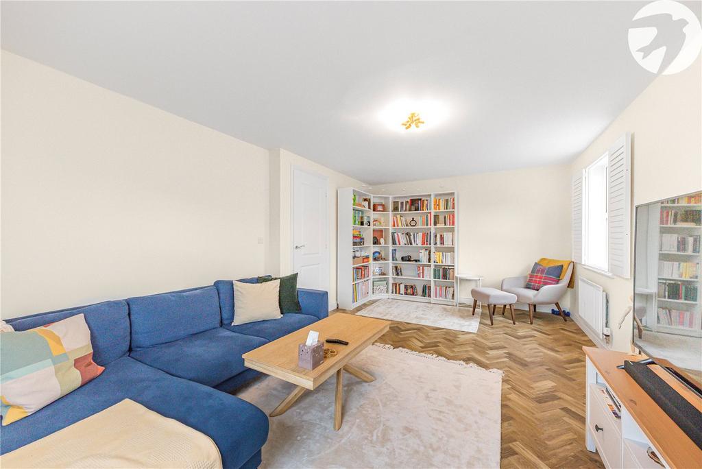 Lounge/Bedroom Two