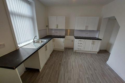 2 bedroom terraced house to rent, 8 Burdett Street, Burnley BB11