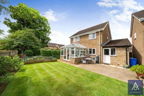 4 bedroom detached house for sale, Middleton Cheney, Banbury OX17