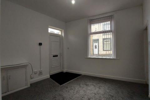 2 bedroom terraced house to rent, Granby Street, Burnley BB12