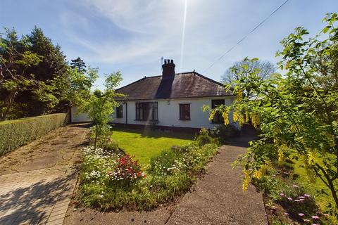 3 bedroom detached bungalow for sale, Greenclose Road, Whitchurch , Cardiff. CF14