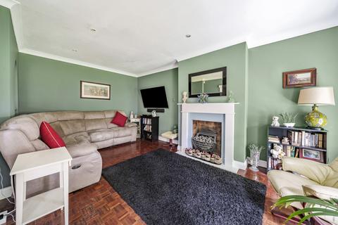 3 bedroom detached house for sale, Church Street, Staines TW18