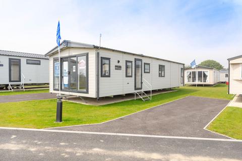 3 bedroom park home for sale, Broadland Sands Holiday Park, Corton