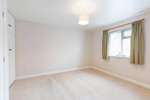 3 Broadmanor, Pocklington, York, YO42 2GA