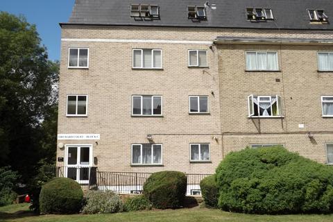 1 bedroom flat to rent, Orchard Court, Edgware