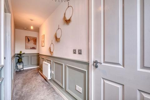 undefined, New House Farm Drive, Northfield, B31