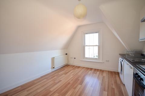1 bedroom apartment to rent, Victoria Road South Southsea PO5