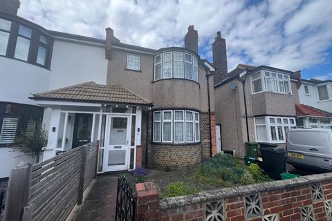 3 bedroom semi-detached house for sale, Southlands Road, Bromley BR2