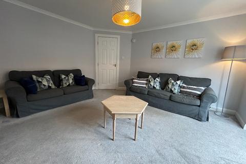2 bedroom flat to rent, Golfhill Drive, Dennistoun, Glasgow, G31