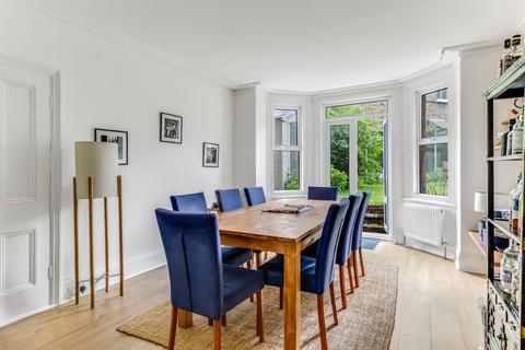 2 bedroom apartment for sale, Fairhazel Gardens, South Hampstead