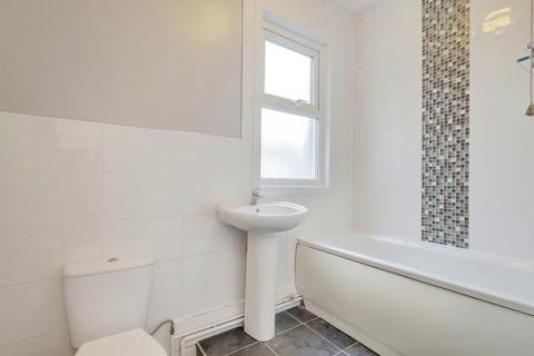 1 bedroom apartment for sale, Honiton Road, Southend-on-sea, SS1