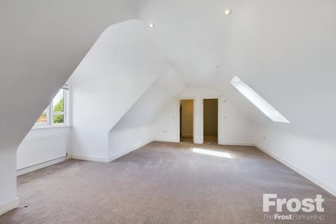 23 Dencliffe, Ashford, TW15 2PF