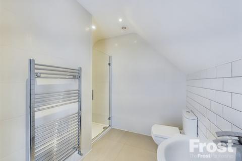 23 Dencliffe, Ashford, TW15 2PF