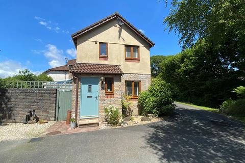 3 bedroom semi-detached house for sale, Tom Maddock Gardens, Ivybridge PL21